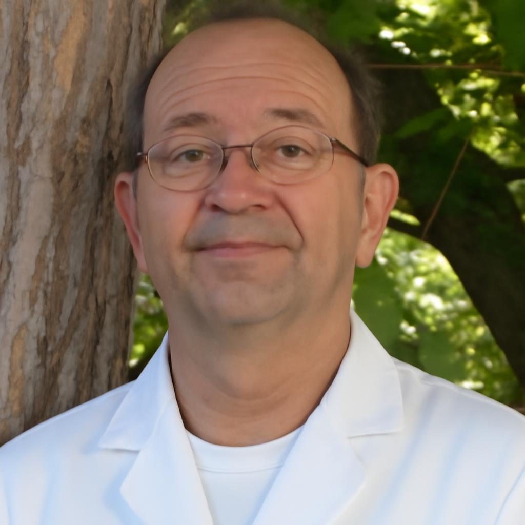 Chiropractor-Reno-NV-Aaron-Wolfe.jpg Chiropractor-Reno-NV-Aaron-Wolfe.jpg